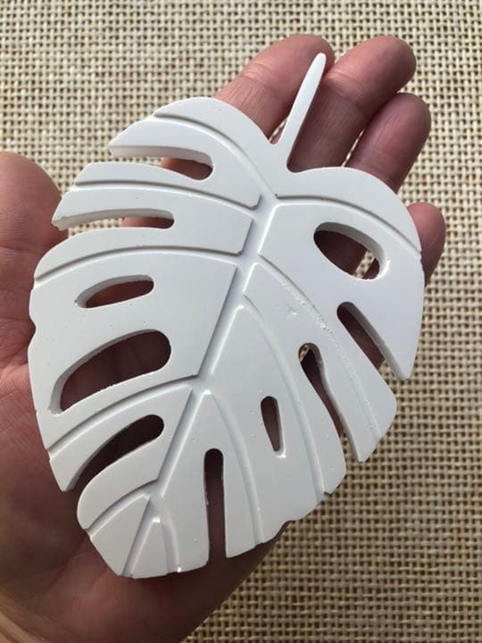 BIGモンステラ　アロマストーン  1つのお値段です