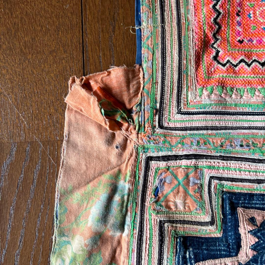 L*O様 古布モン族手刺繍藍染バティックおんぶ布 - メルカリ