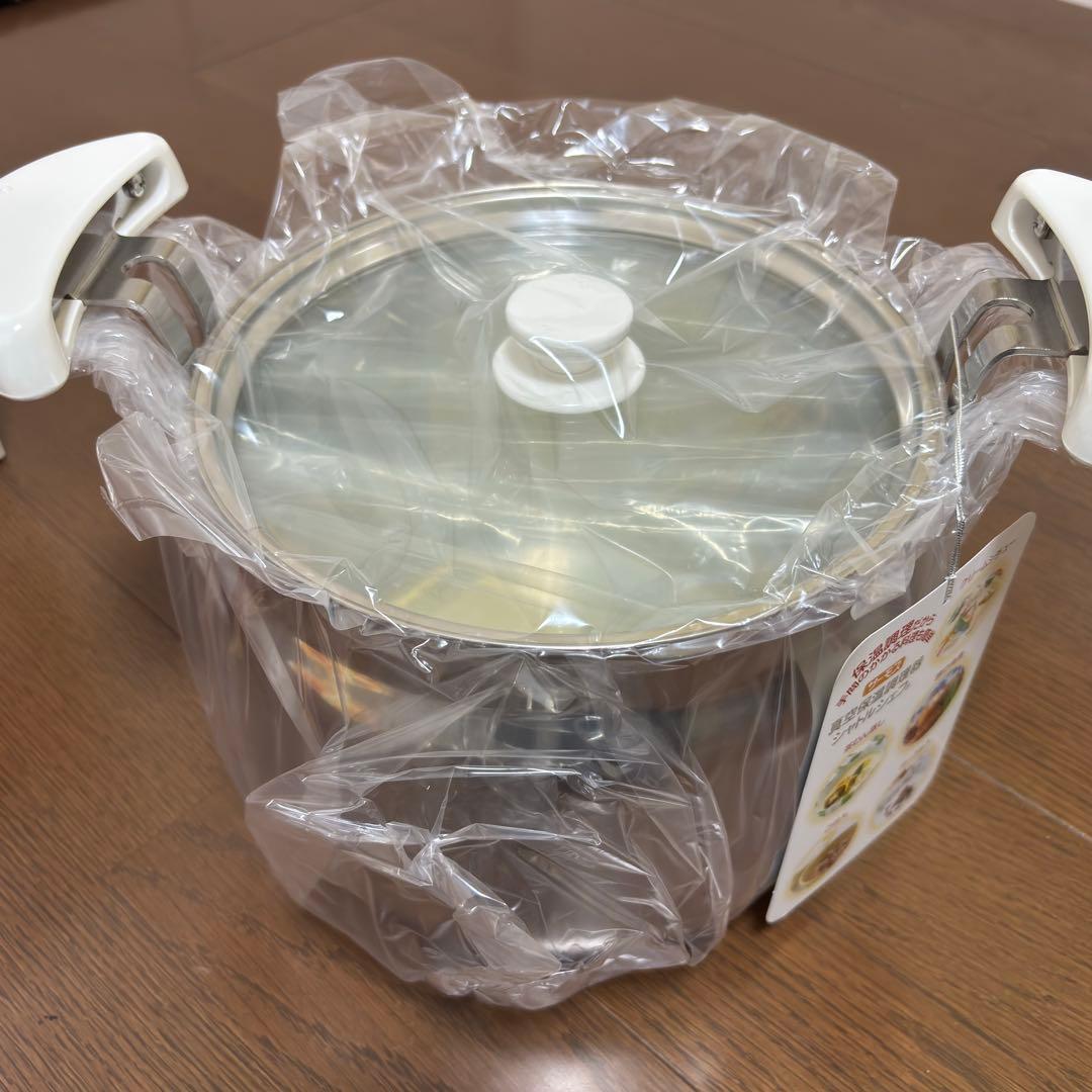 【未使用】サーモス 真空保温調理器 シャトルシェフ 4.5L 　KBK-4501