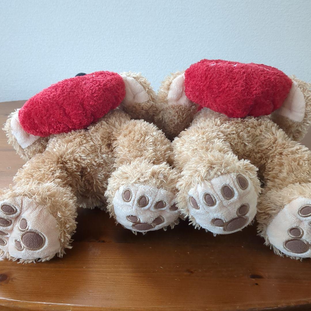 希少　白タグ　ハグミーディズニーベア2個　ハート型クッション付き