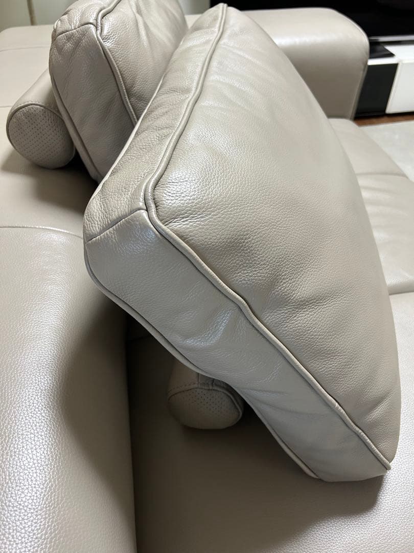 ボーコンセプトソファバッククッション2個