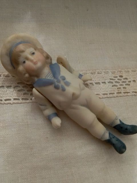 お値下げ　1994年製　セーラー服のビスクドール　ブルー