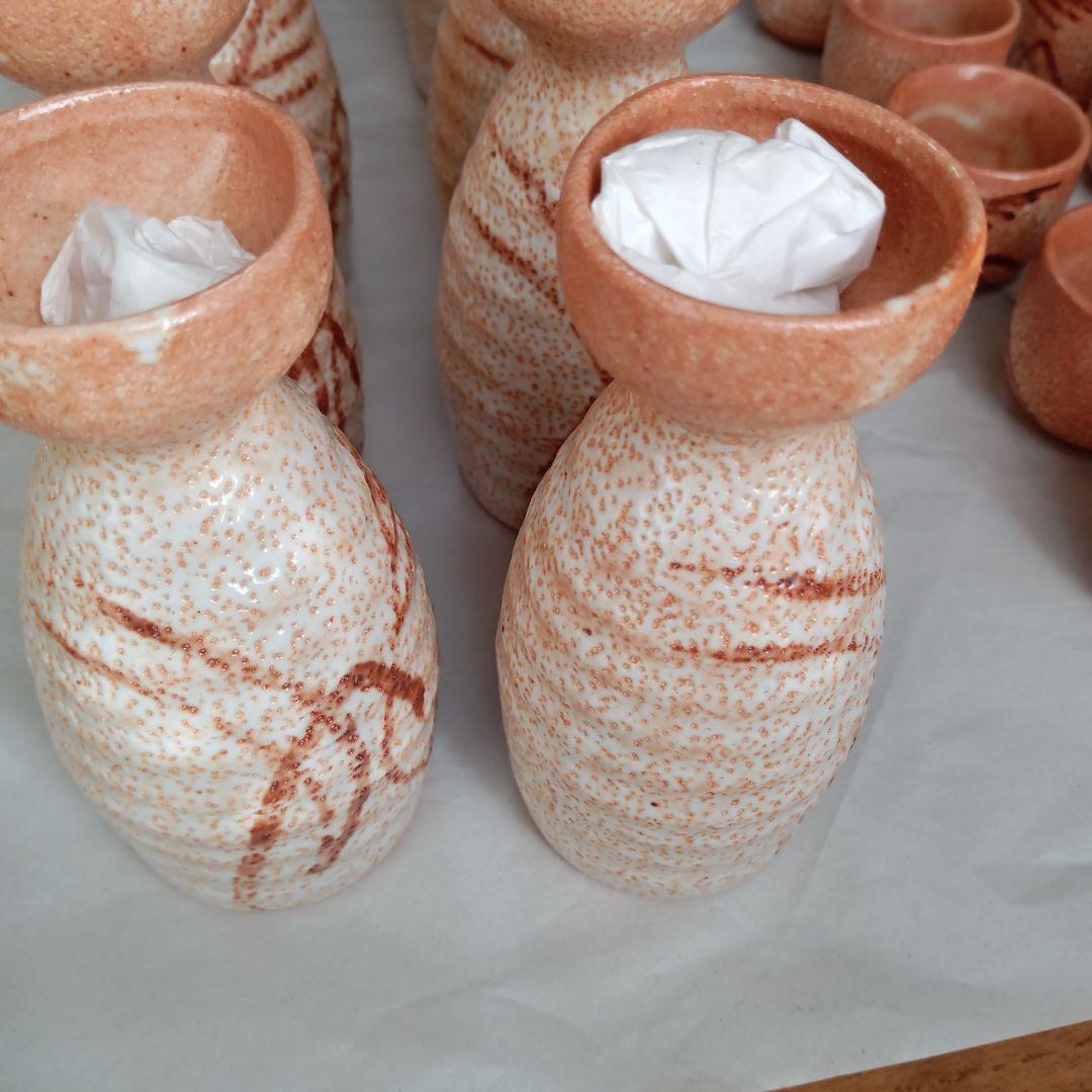 とつくり10本　　おちょこ25個