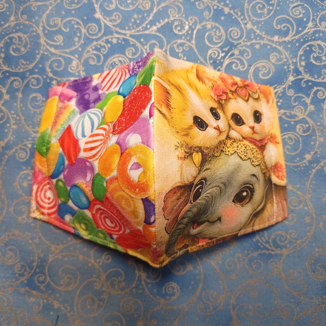 うきたん　ハンカチ　にゃんこさん柄