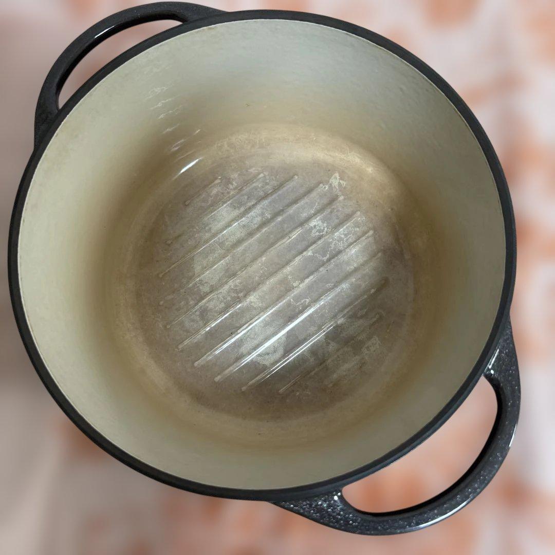 ベビ用品@整理中様 バーミキュラ 両手鍋 22cm ラウンド