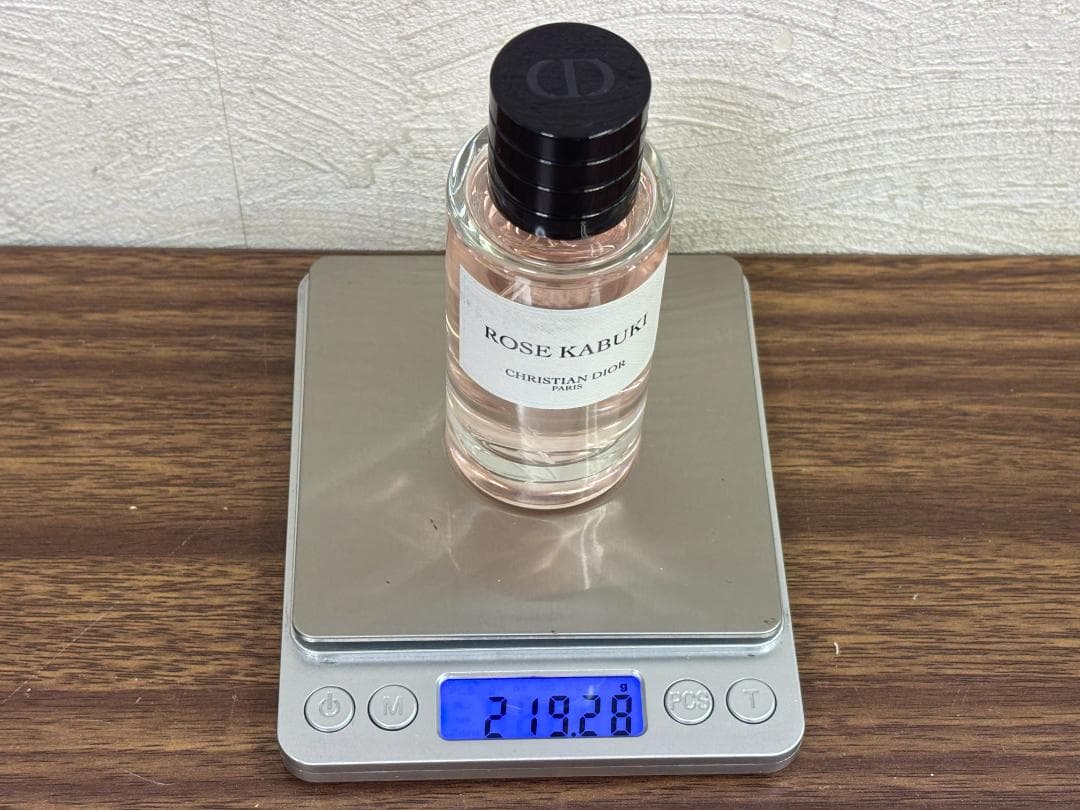 CHRISTIAN DIOR ローズ カブキ オードゥ パルファン 50ml