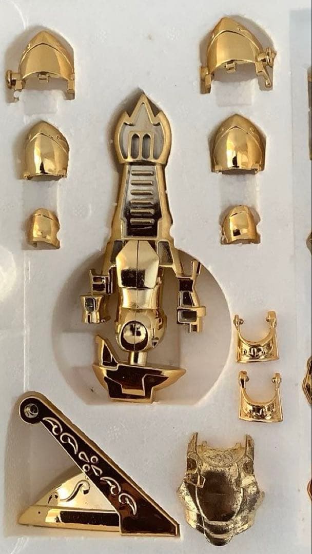 聖闘士聖衣大系 ピスケスクロス(魚座のアフロディーテ) 黄金聖衣 「聖闘士星矢」