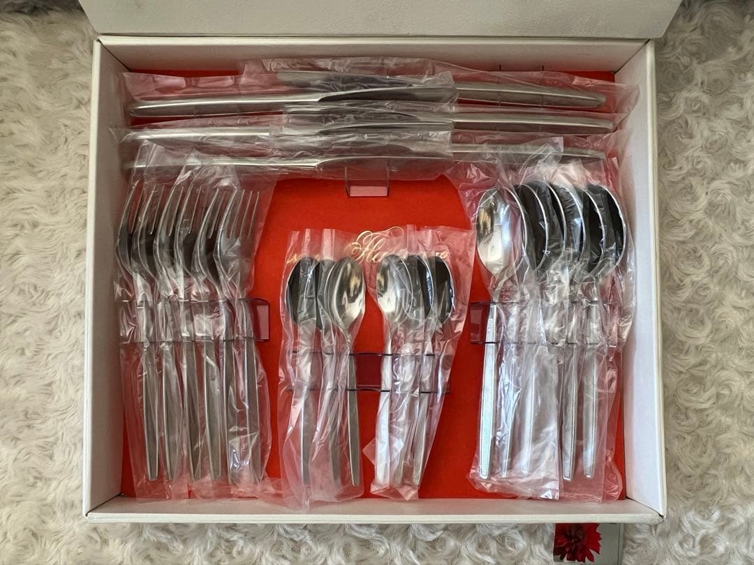 ノリタケ　カトラリーセット　ディナーセット〈24本セット〉