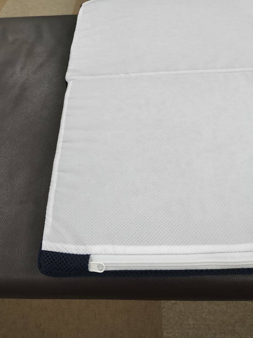 【美品／数回使用】キュアレ 整体足枕 ASHI MAKURA (お試し価格)