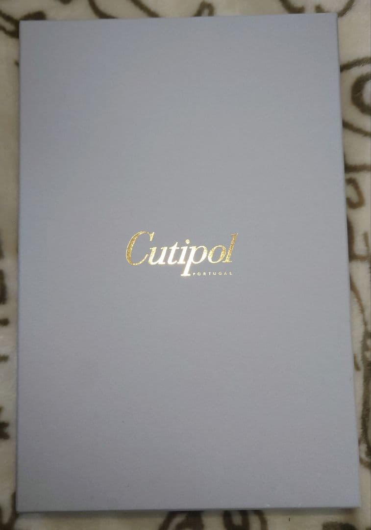 Cutipol ペア 箸 箸置き ブラック ホワイト ゴールド夫婦箸