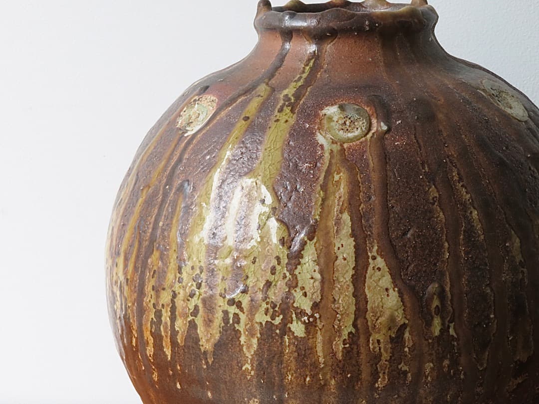 【価格値下中‼️】青娥窯　松元洋一作⑤　『自然釉壺』　穴窯焼成