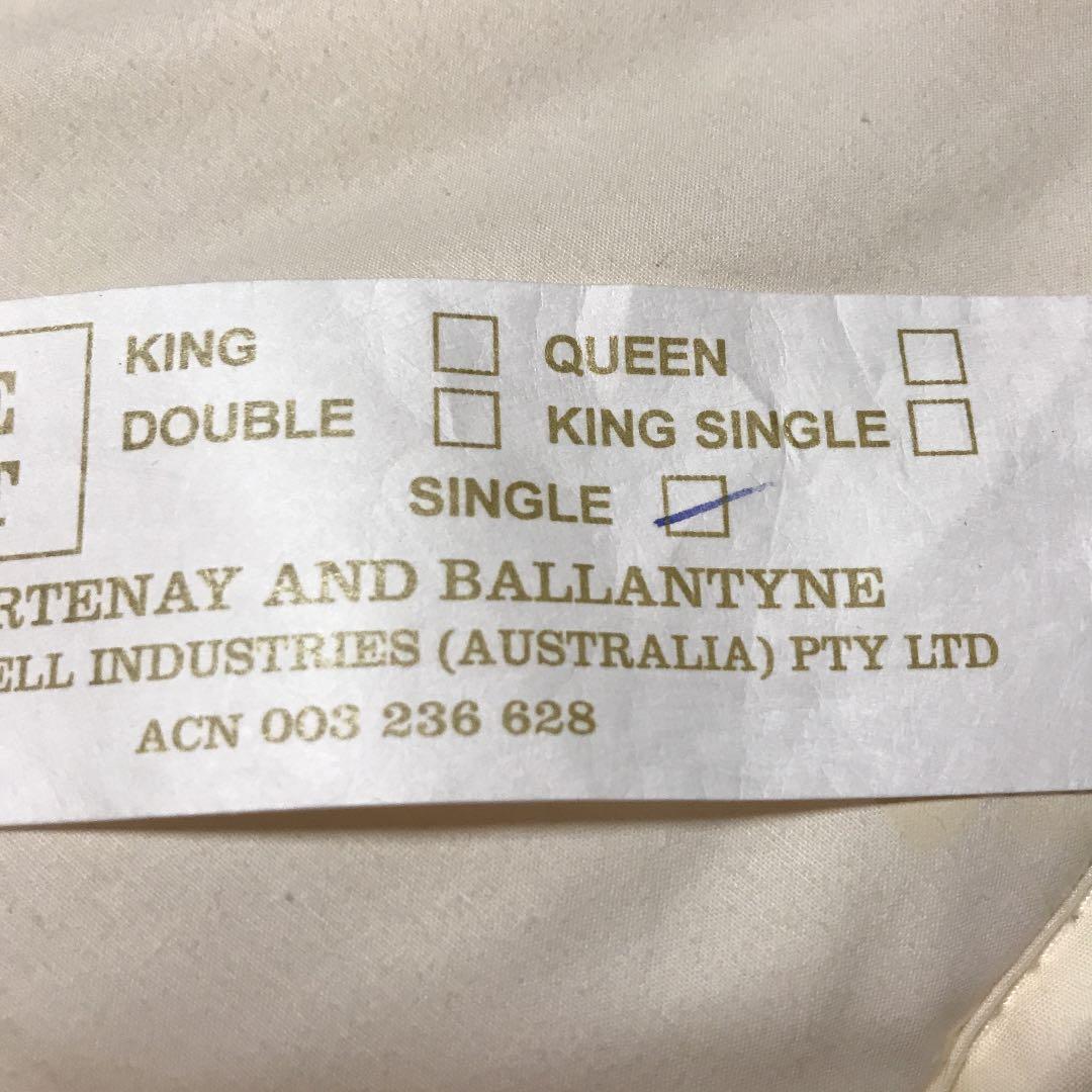 再値下　羊毛敷布団　シングルサイズ　コンパクトサイズ　三層構造敷布団マット　ラグ