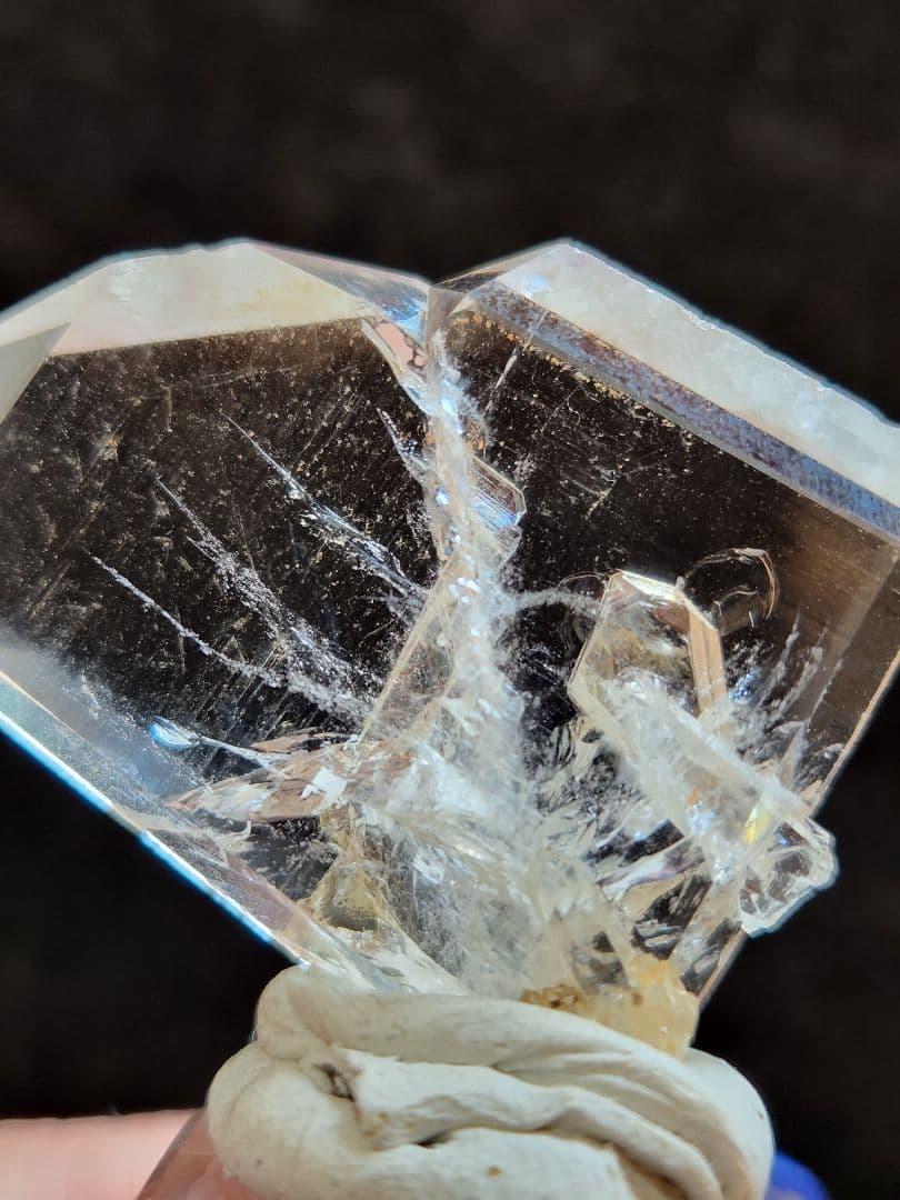 マカルー産日本式双晶  No1290