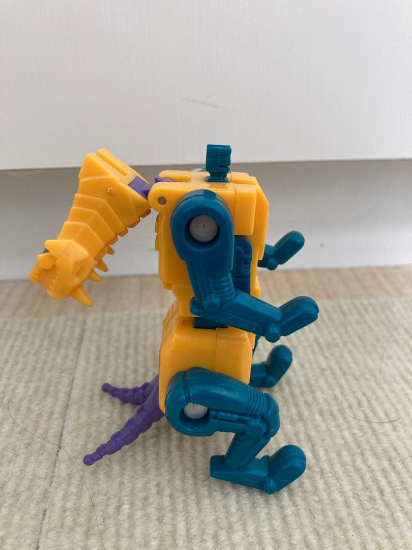 トランスフォーマー テラートロン 追撃兵 シナーツイン レア