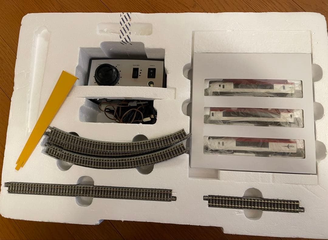 For Sale. TOMIX E259系 成田エクスプレス 基本セットSD