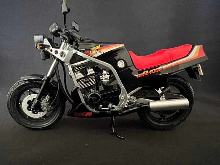 タミヤ1/12 ホンダCBR400F 完成品 オマケ付き - メルカリ