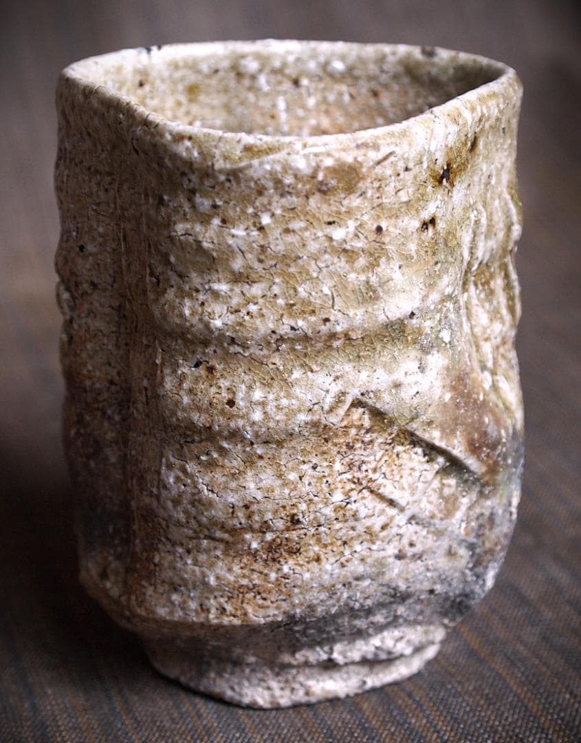 人気作家★谷本貴【師：師：森正・谷本景】伊賀(窯変）湯のみA★共箱 匿