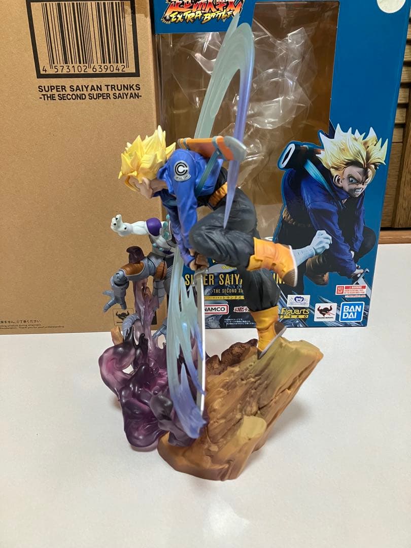 ドラゴンボール　トランクス フィギュアーツZERO ふたりめのスーパーサイヤ人