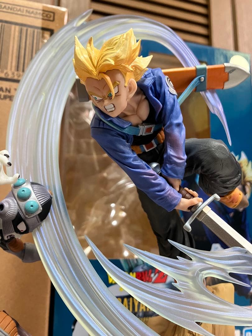 ドラゴンボール　トランクス フィギュアーツZERO ふたりめのスーパーサイヤ人