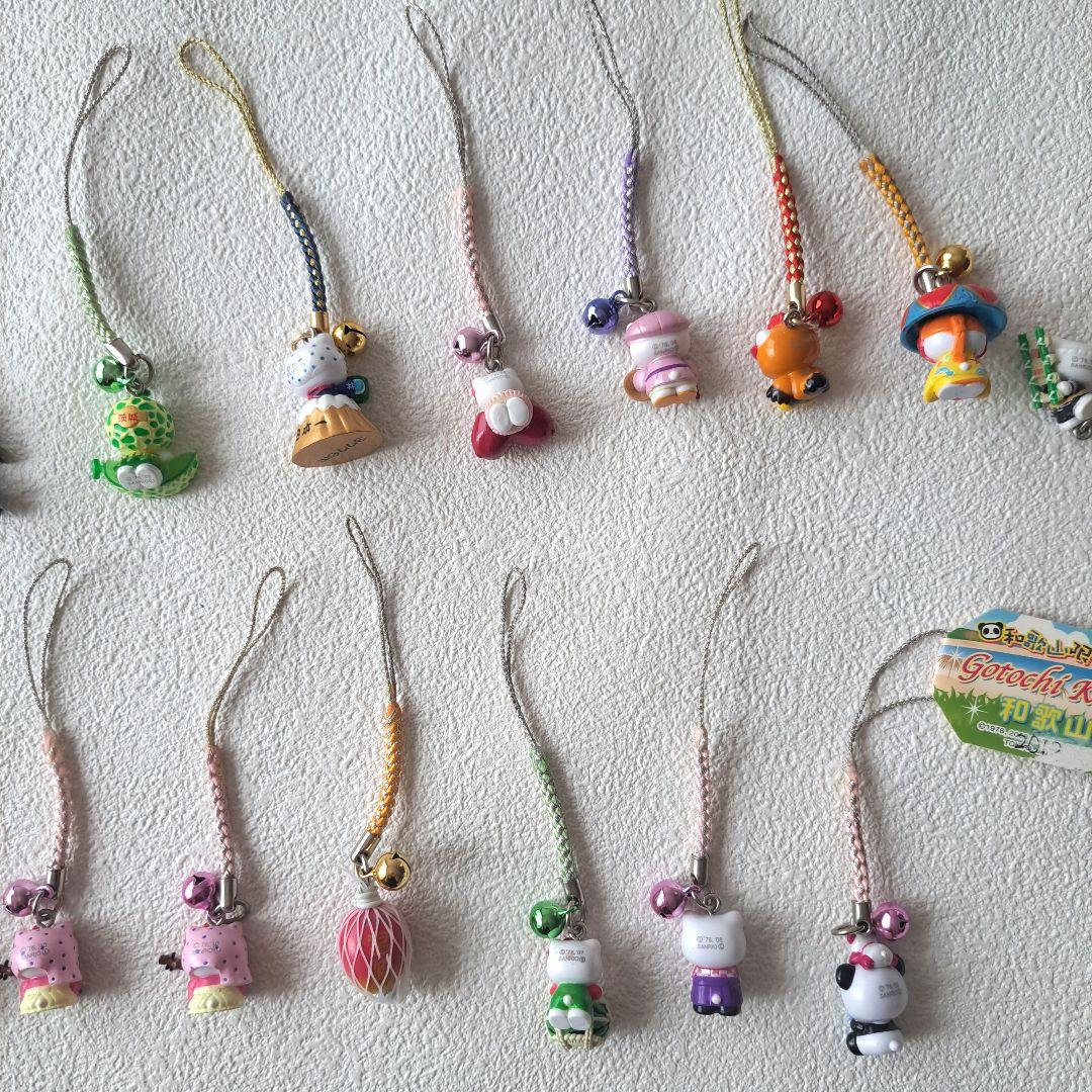 ご当地キティ　根付　他　71個　まとめ売り