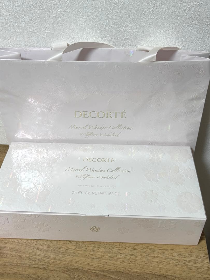 コスメデコルテ　マルセルワンダースコレクション2024