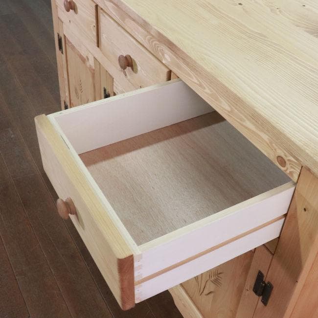 カントリー調パイン無垢材キャビネット幅120cm 収納チェスト（301）