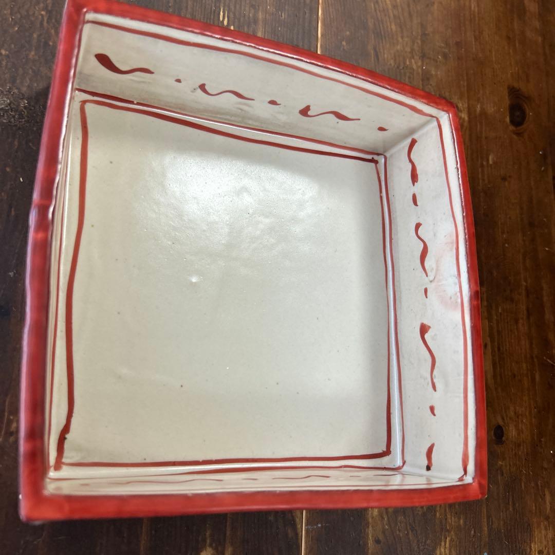 黒田陶苑　作家　陶芸作家　佐藤敏　赤絵四方皿　角皿