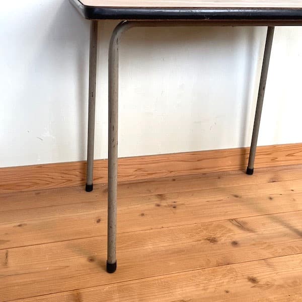 ビンテージ　サイドテーブル　アイアン＋ウッド　レトロ　ローテーブル