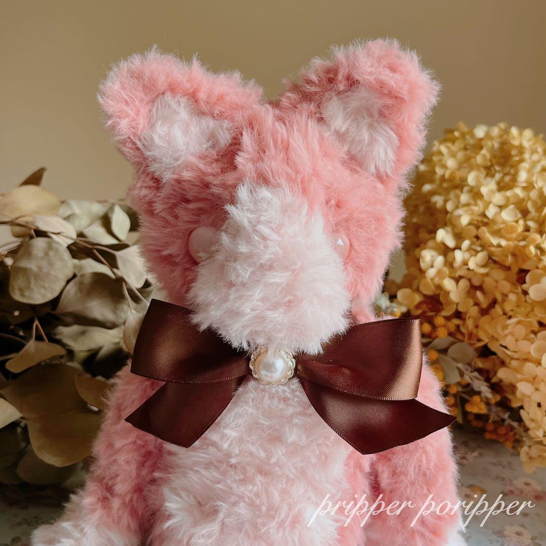 硝子の瞳をもつ　ももいろ猫のあみぐるみ　ぬいぐるみ　ねこ　アートドール