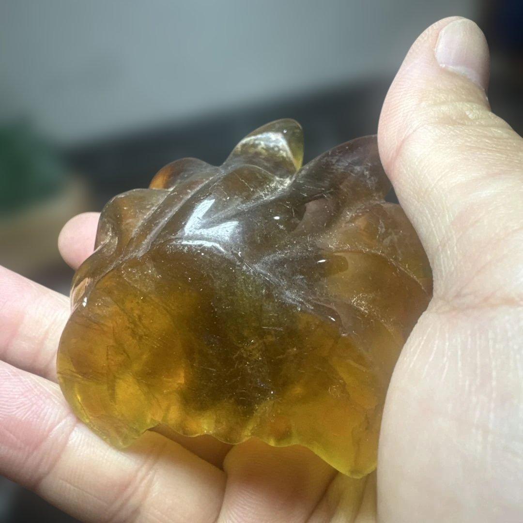 【高品質】フローライト 九尾狐 彫刻 台座付き 天然石