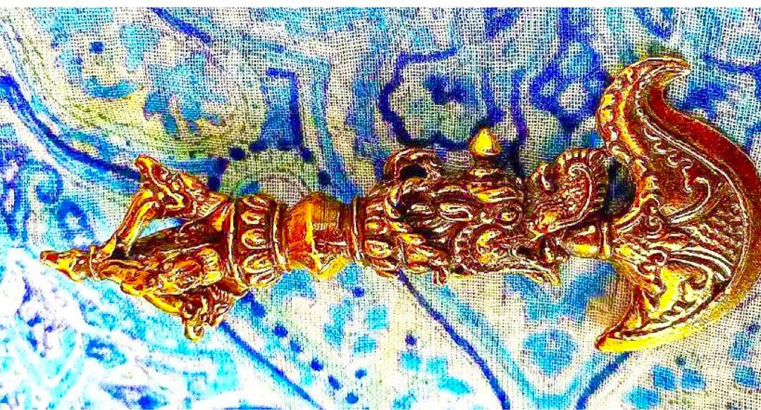 魔除け！金運！煩悩除！祈祷済みチベット製密教法具　金剛斧(カルタリ) 黄銅製