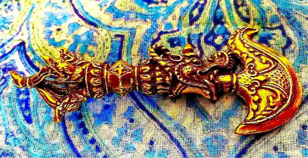 魔除け！金運！煩悩除！祈祷済みチベット製密教法具　金剛斧(カルタリ) 黄銅製