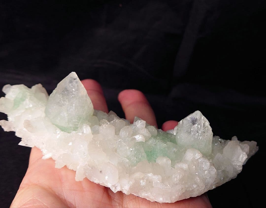 希少☆グリーンアポフィライト ☆キラキラ