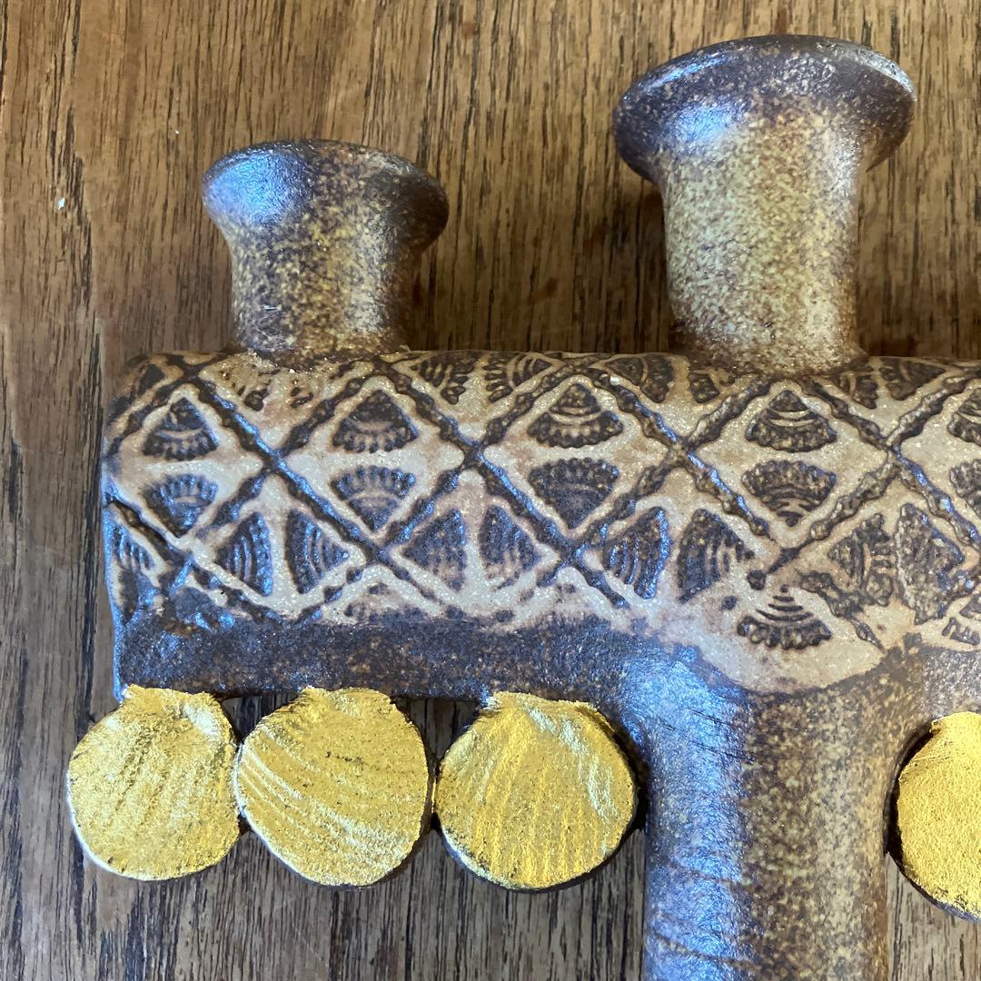 リサ・ラーソン　メダイヨン