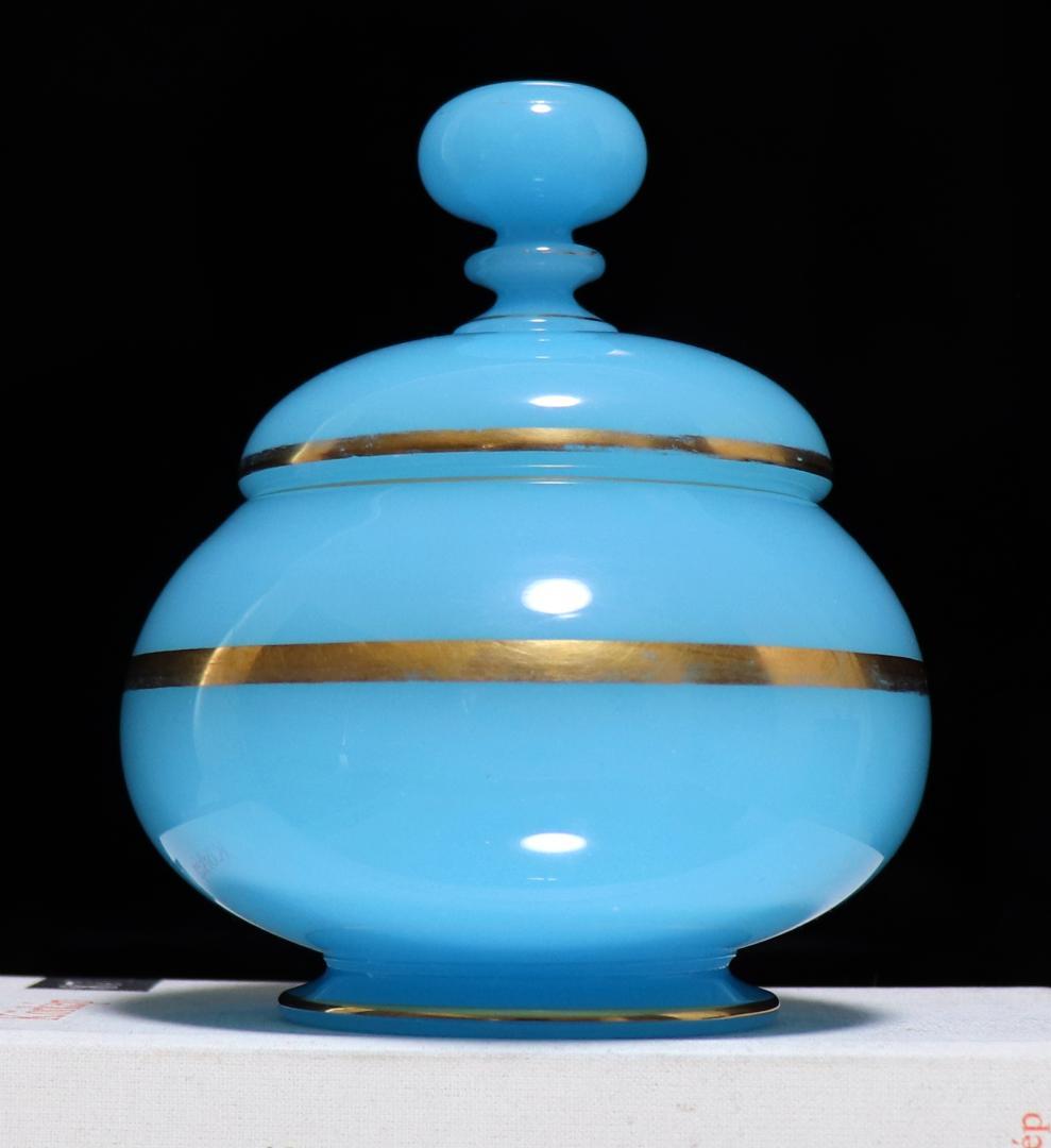 オールド・バカラ 激レア1870年頃 レアカラー オパーリンクリスタル製金彩蓋物