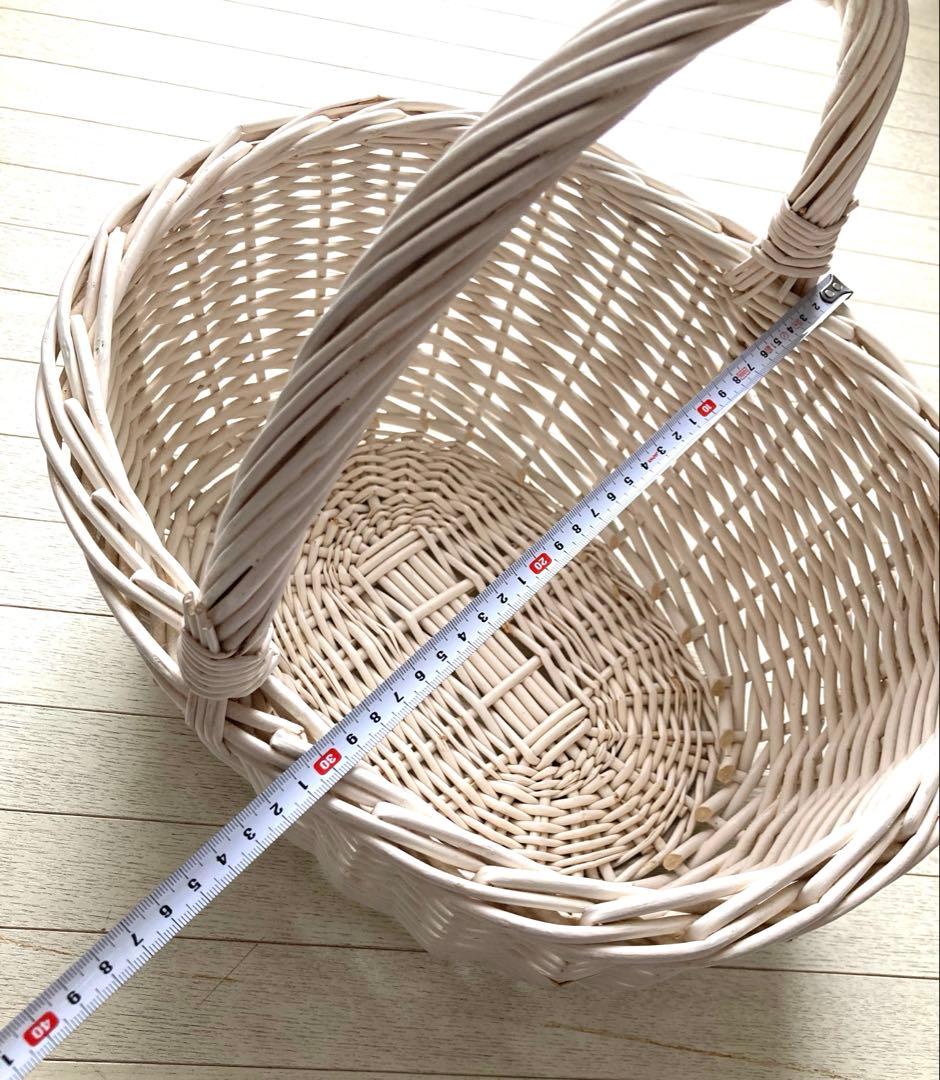 大型バスケット　かご　白　美品　未使用品　状態 良◎