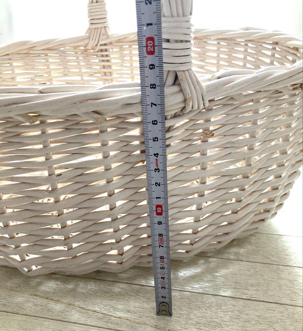大型バスケット　かご　白　美品　未使用品　状態 良◎