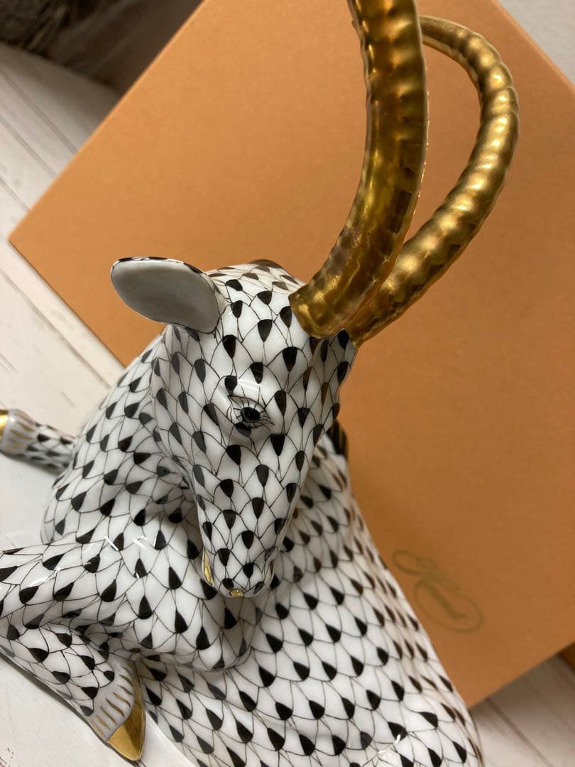 希少 ヘレンド アンテロープ 金彩 フィギュリン