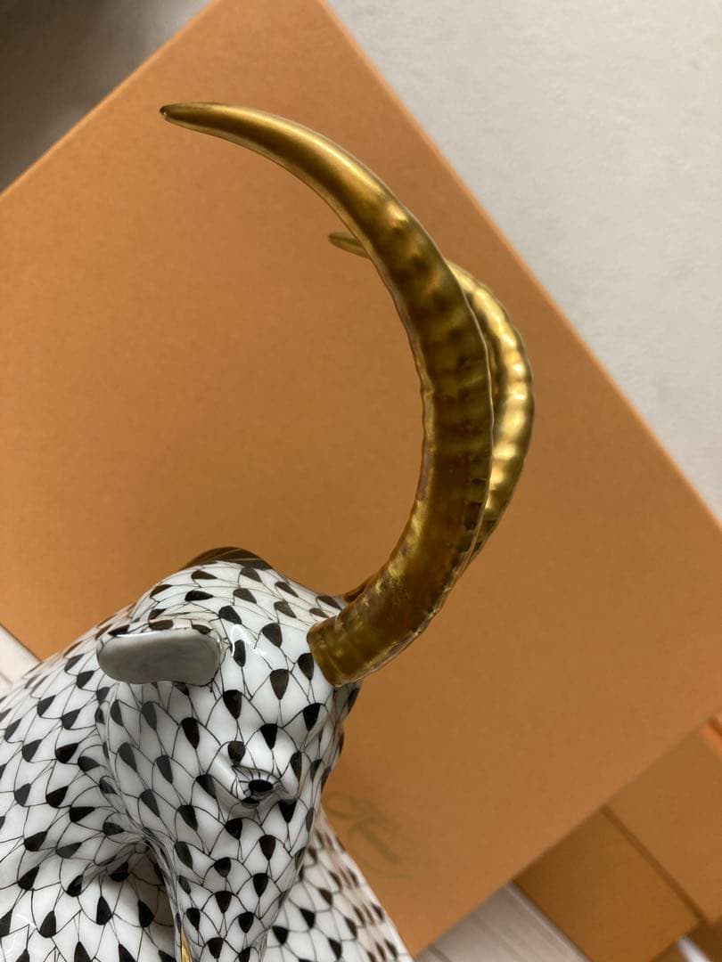 希少 ヘレンド アンテロープ 金彩 フィギュリン