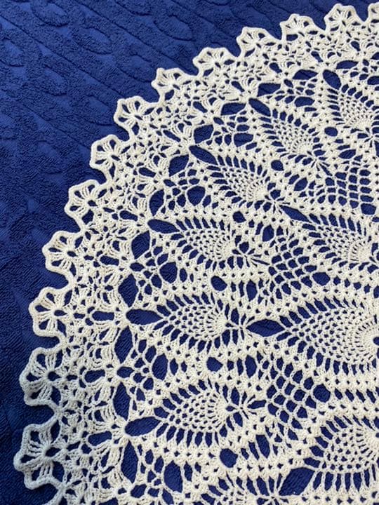 ★レース編み(かぎ針編み)   【テーブルクロス】②《ハンドメイド》