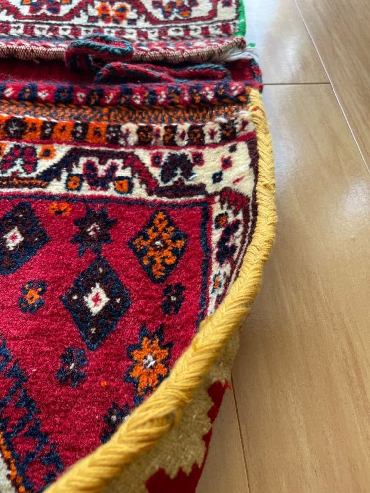 Collection 遊牧民の必需品　へイベ　カシュカイ　108x57cm