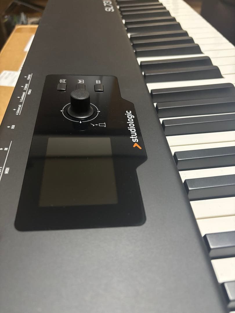 Studio Logic(スタジオロジック) SL73 Studio