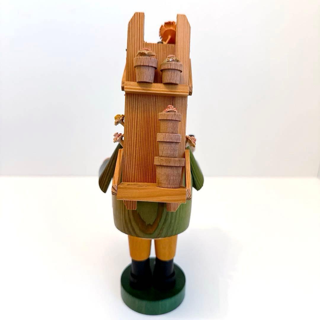 ドイツ KWO煙出し人形 花売り - メルカリ