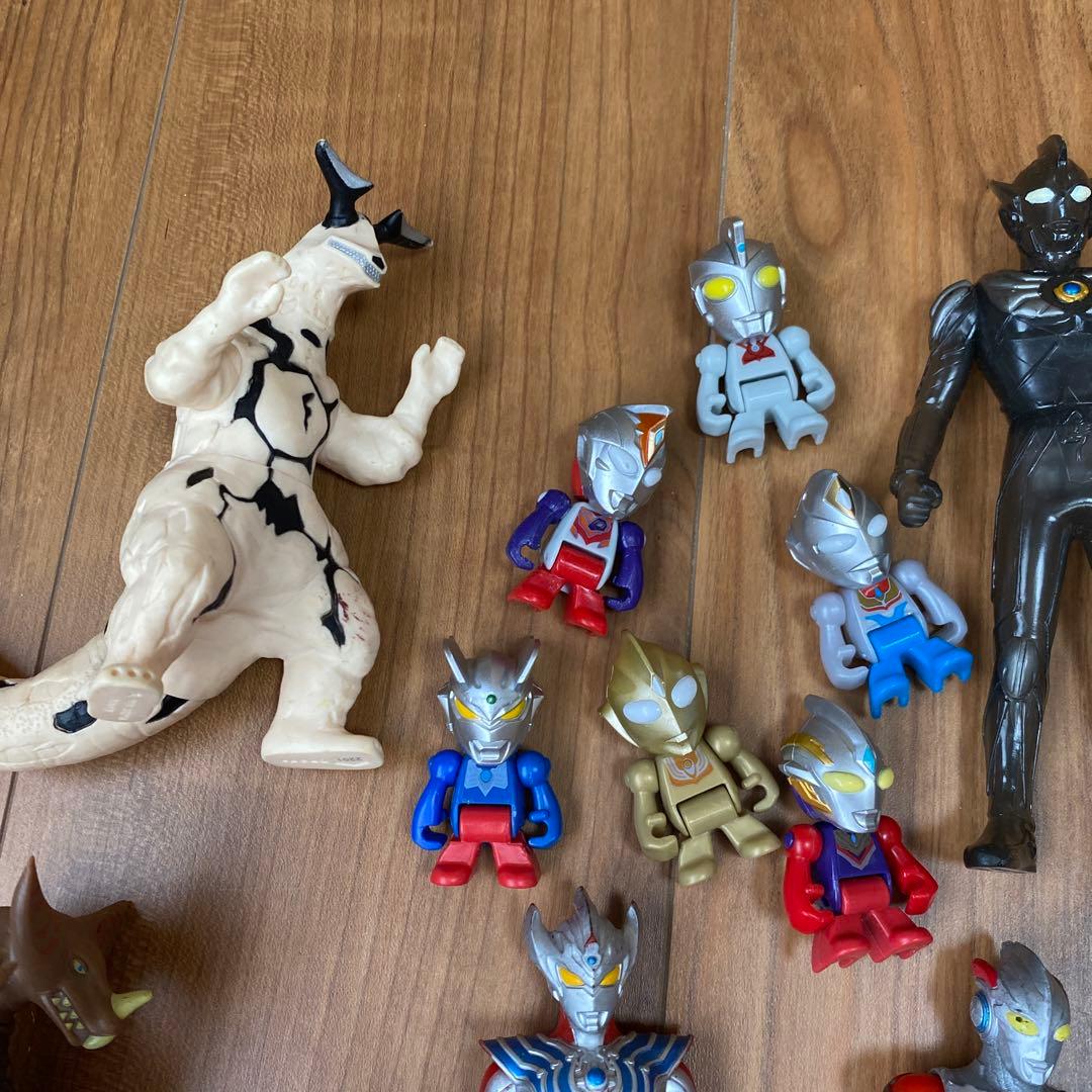 ウルトラマンソフビ まとめ売り 廃盤レジェンドあり - メルカリ