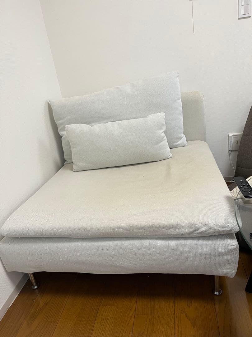 IKEA ソーデルハムン　クッション付き 使用感あり　10/22までの掲載