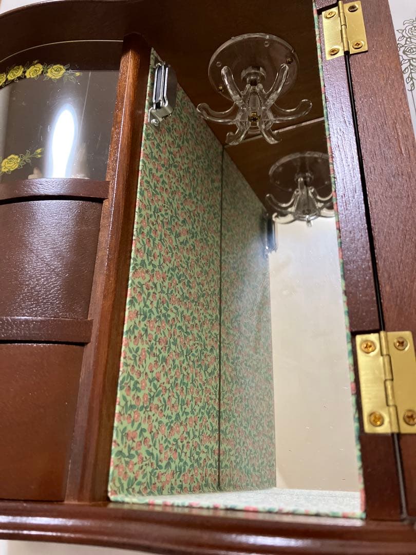 リトルグレイラビット♡オルゴールジュエリーケース♡ライムライト♡テリーのテーマ