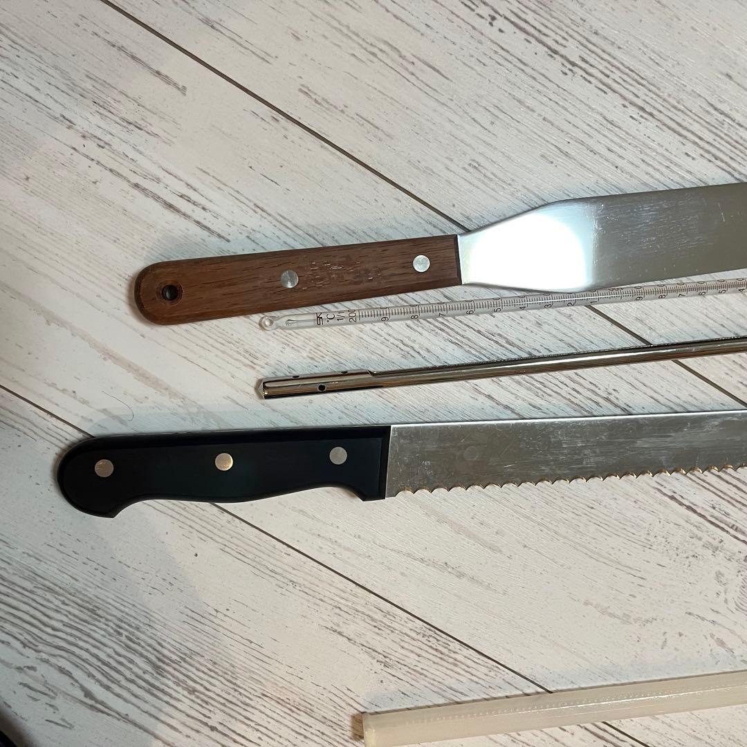 包丁ケース　藤次郎　包丁セット　牛刀　波刃　温度計　ナッペ　パレット　定規付き