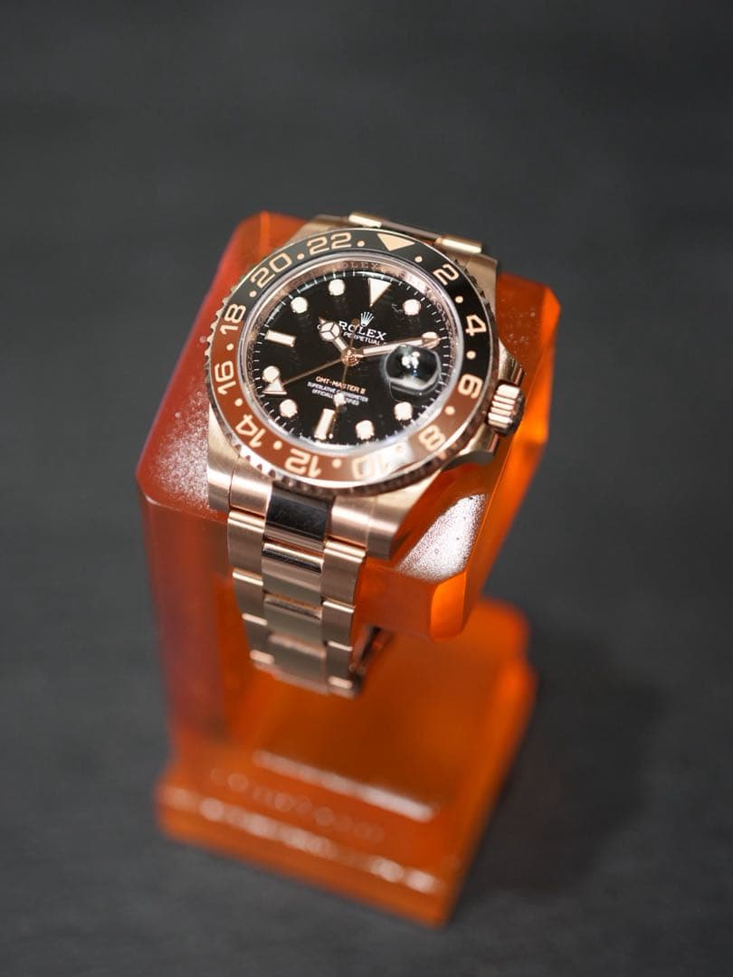 オレンジクリアムントル（腕時計スタンド）