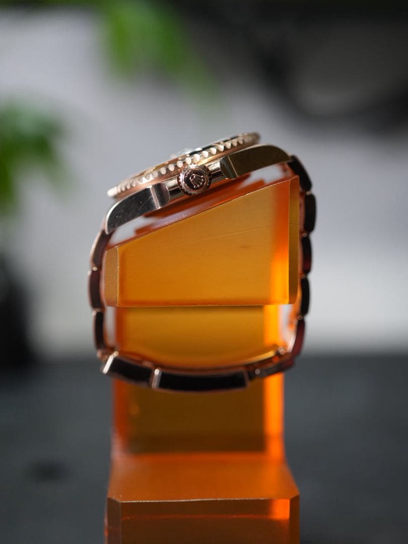 オレンジクリアムントル（腕時計スタンド）