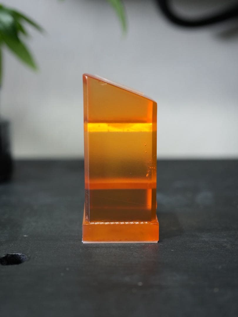 オレンジクリアムントル（腕時計スタンド）